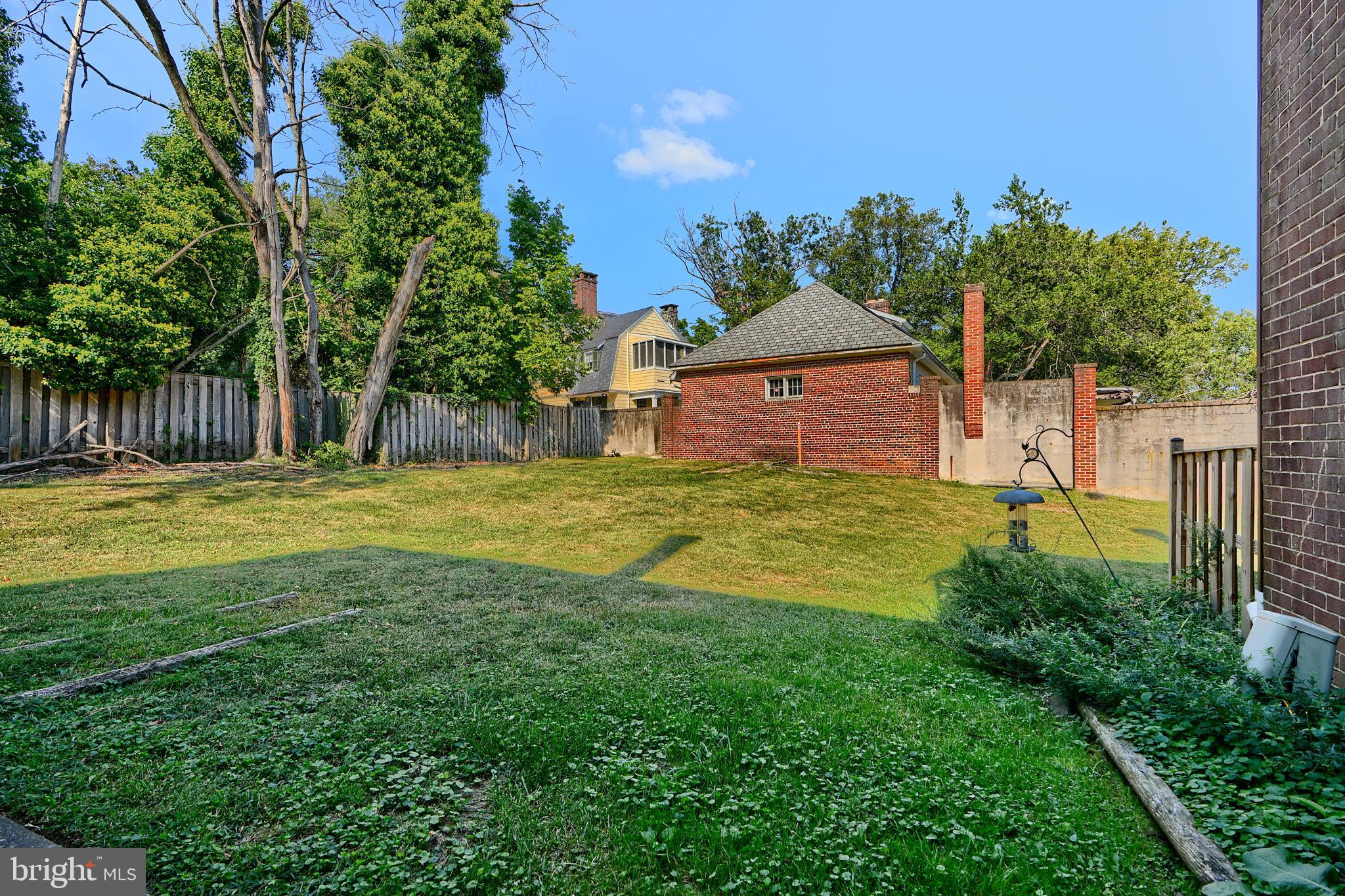 1903 Greenberry Road Baltimore, MD 21209 - Photo 19 of 42