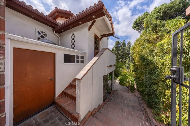 $1,500,000 | 6723 Hillside Lane, Whittier, CA 90602