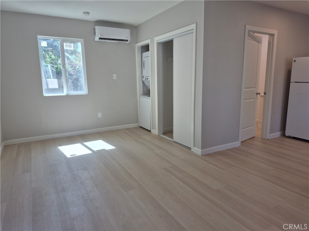 8913 Rathburn Avenue Northridge, CA 91325 - Photo 9 of 17