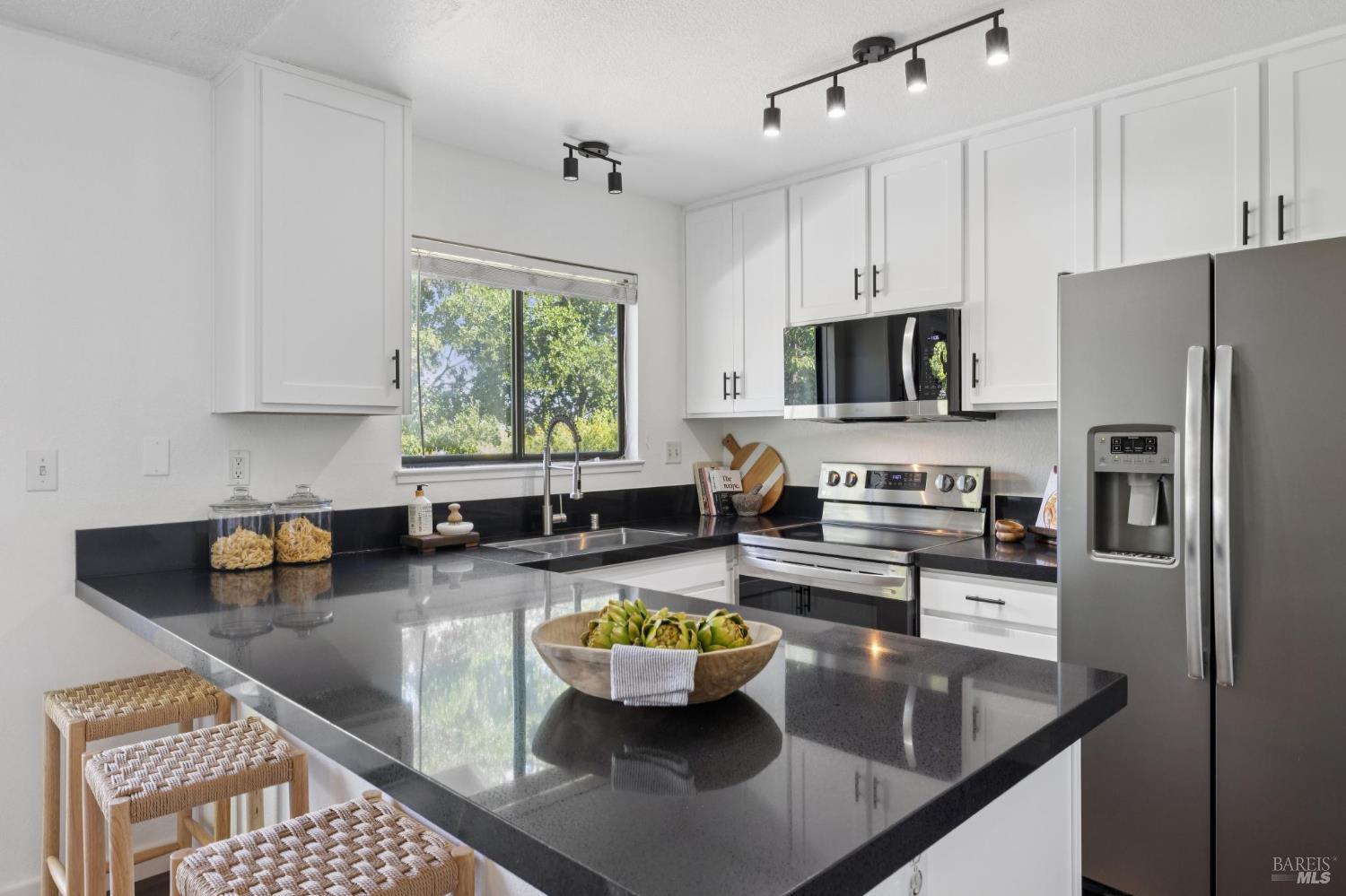 50 Hector Lane Novato, CA 94949 - Photo 12 of 40