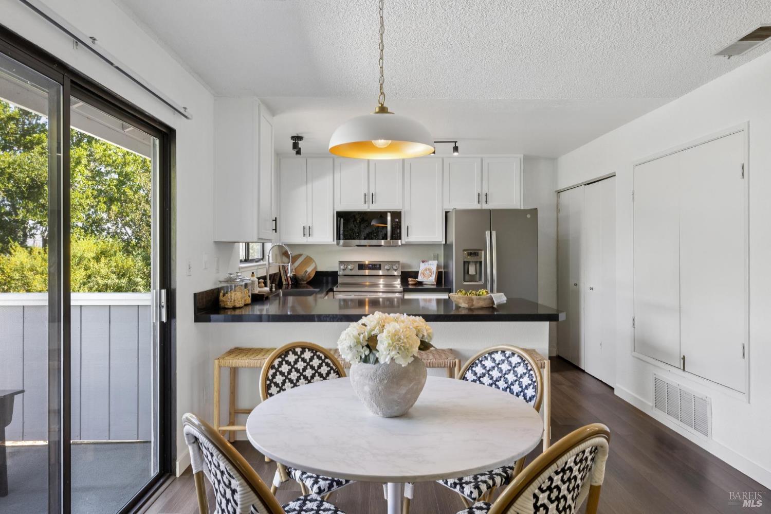 50 Hector Lane Novato, CA 94949 - Photo 7 of 40