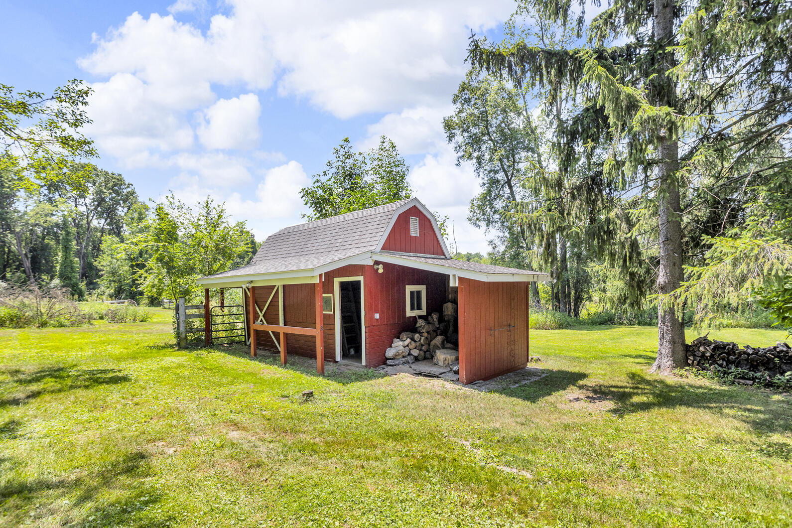 4500 South Jackson Road Jackson, MI 49201 - Photo 5 of 105 0N0A0541