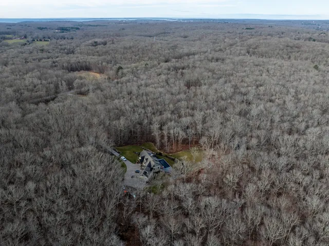 a view of a dry field