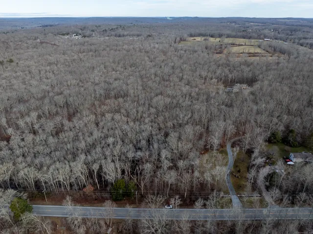 $250,000 | Undisclosed Address, Stonington, CT 06378