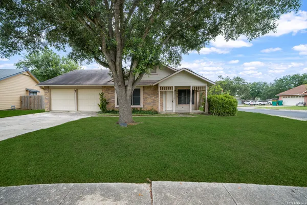 $1,650 | 10042 Sierra Pass, Converse, TX 78109