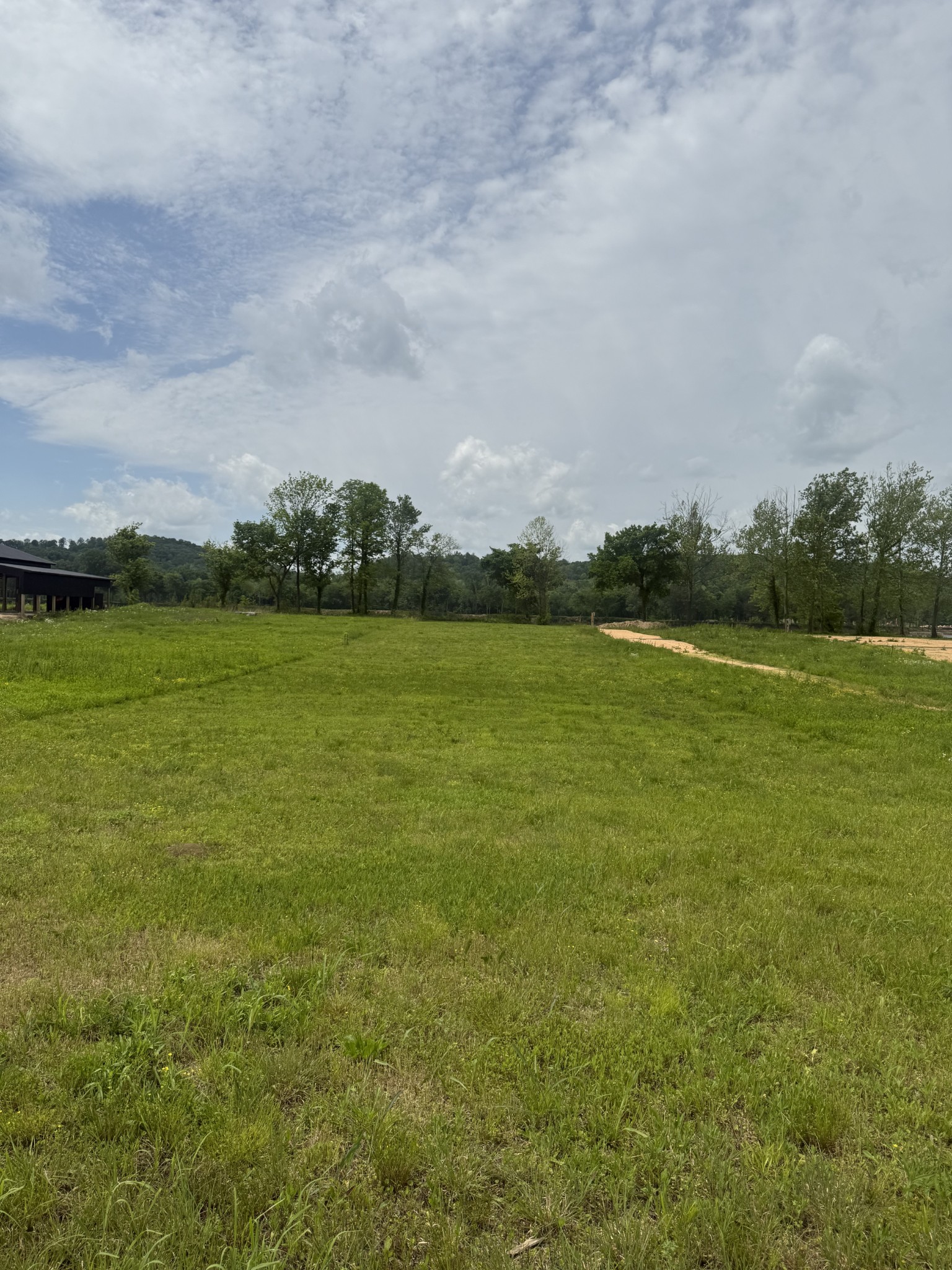 167 Hardin Bottom River Road Clifton, TN 38425 - Photo 15 of 26