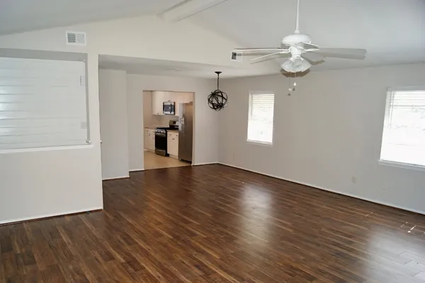 $1,675 | 3322 Sycamore Springs Drive, Houston, TX 77339