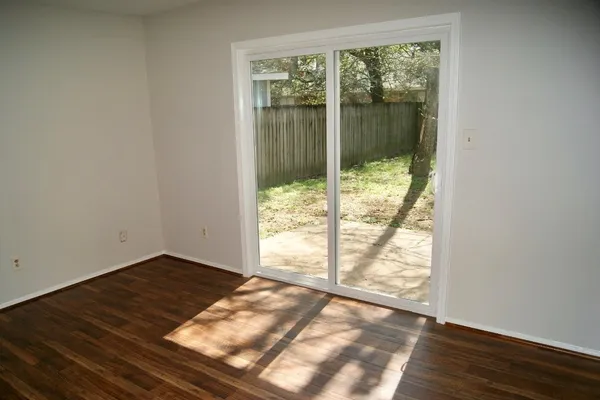 $1,675 | 3322 Sycamore Springs Drive, Houston, TX 77339