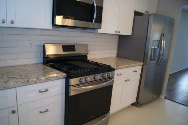 $1,675 | 3322 Sycamore Springs Drive, Houston, TX 77339