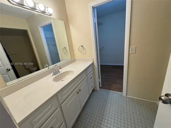 $1,900 | 14830 Naranja Lakes Boulevard, Unit A2K, Homestead, FL 33032