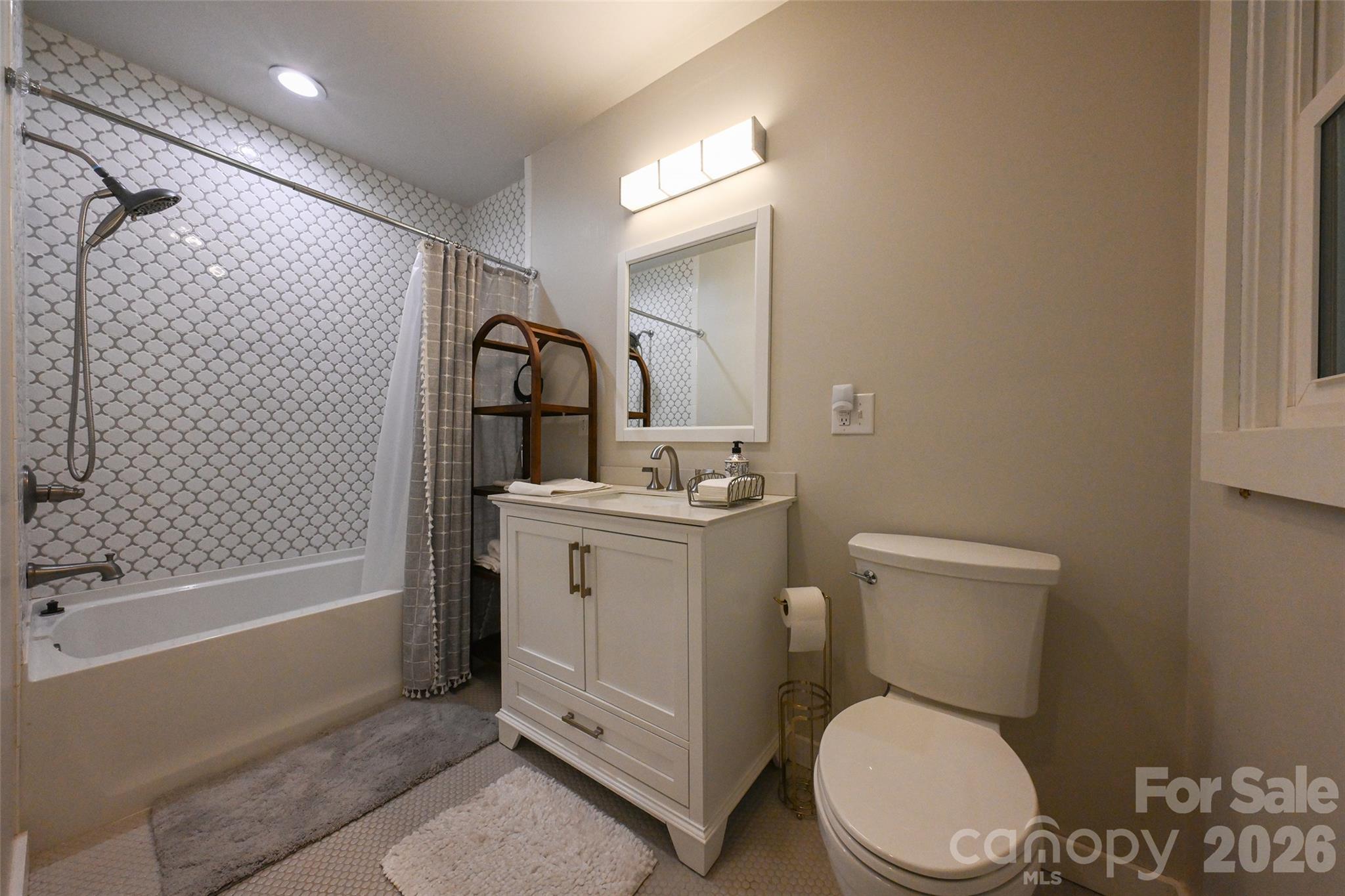 390 Sokassa Road Newland, NC 28657 - Photo 24 of 48 Gallery Image 24