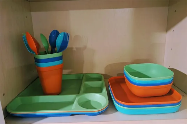 $6,000 | 460 Holt Road Northeast, Marietta, GA 30068