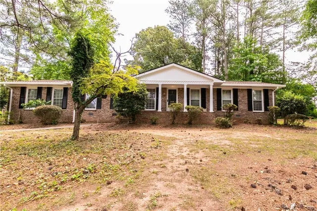 $6,000 | 460 Holt Road Northeast, Marietta, GA 30068
