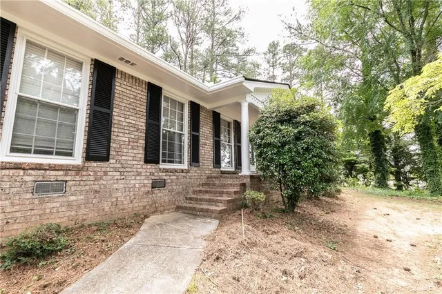 $6,000 | 460 Holt Road Northeast, Marietta, GA 30068