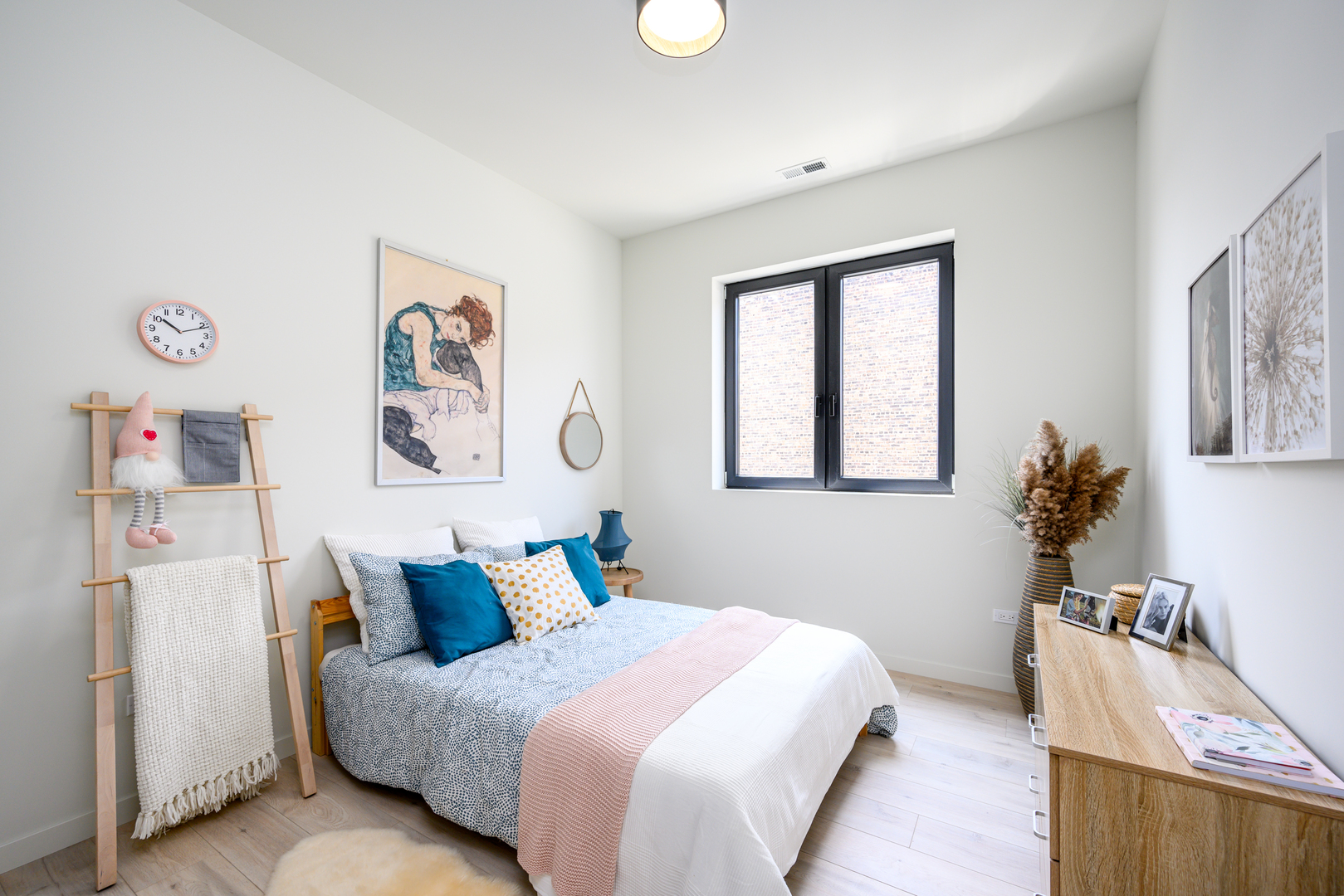 2135 West Cermak Road, Unit 2S Chicago, IL 60608 - Photo 17 of 22 Gallery Image 17
