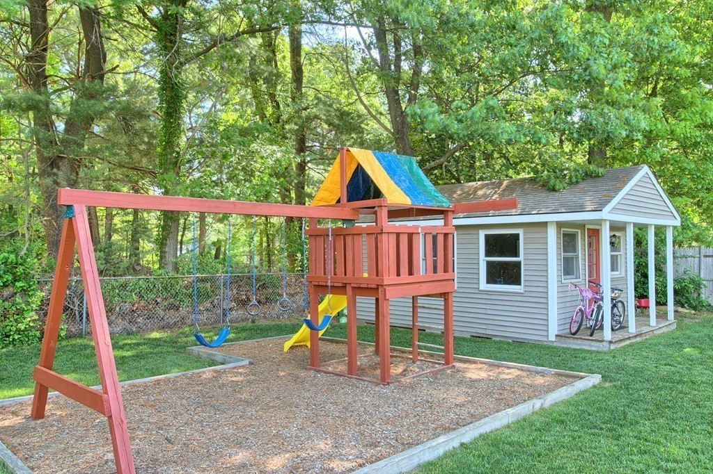 46 Charme Road Billerica, MA 01821 - Photo 8 of 30 a view of a house with a yard