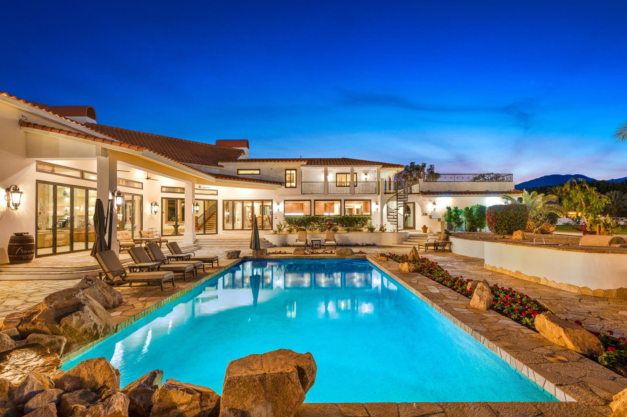 82620 Zenda Drive Indio, CA 92201 - Photo 4 of 39 104-web-or-mls-DSC_7379