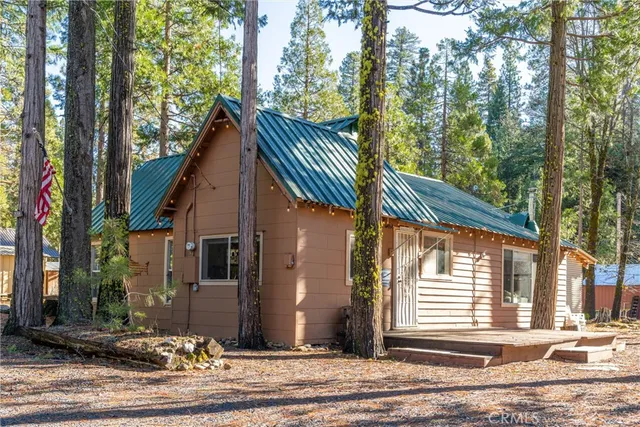a view of front door of house