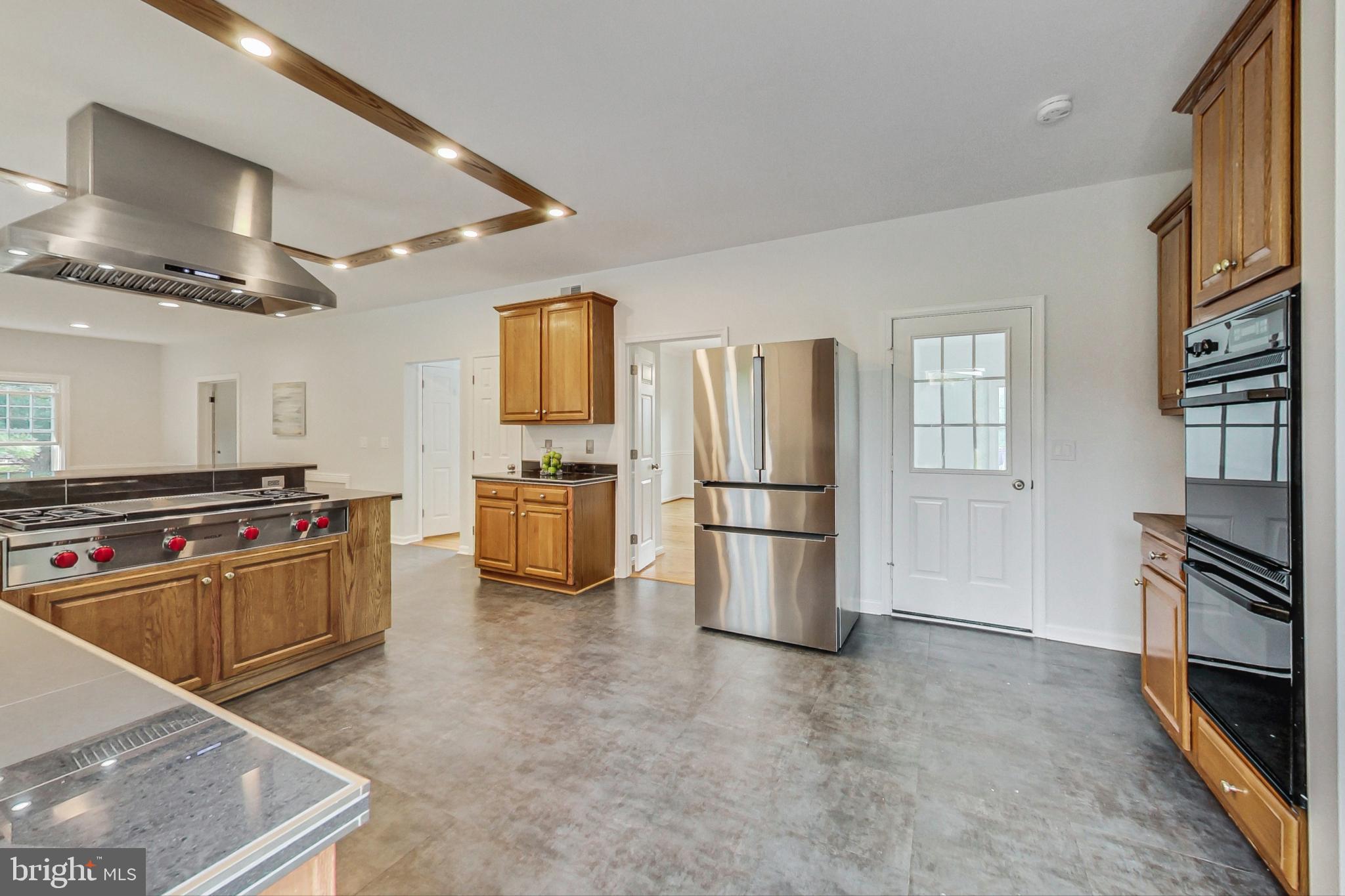 9300 Huntmaster Road Gaithersburg, MD 20882 - Photo 17 of 60