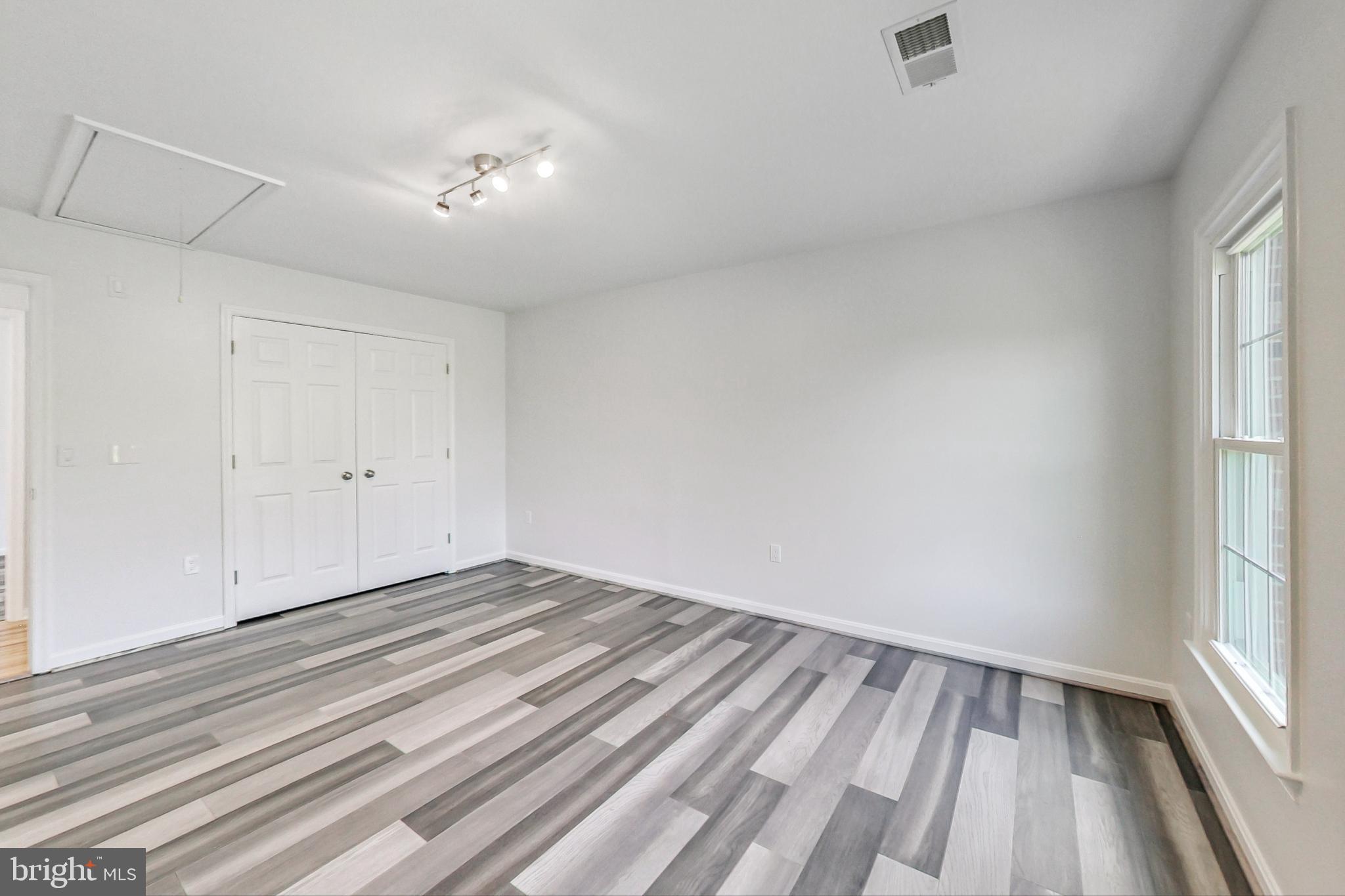 9300 Huntmaster Road Gaithersburg, MD 20882 - Photo 29 of 60