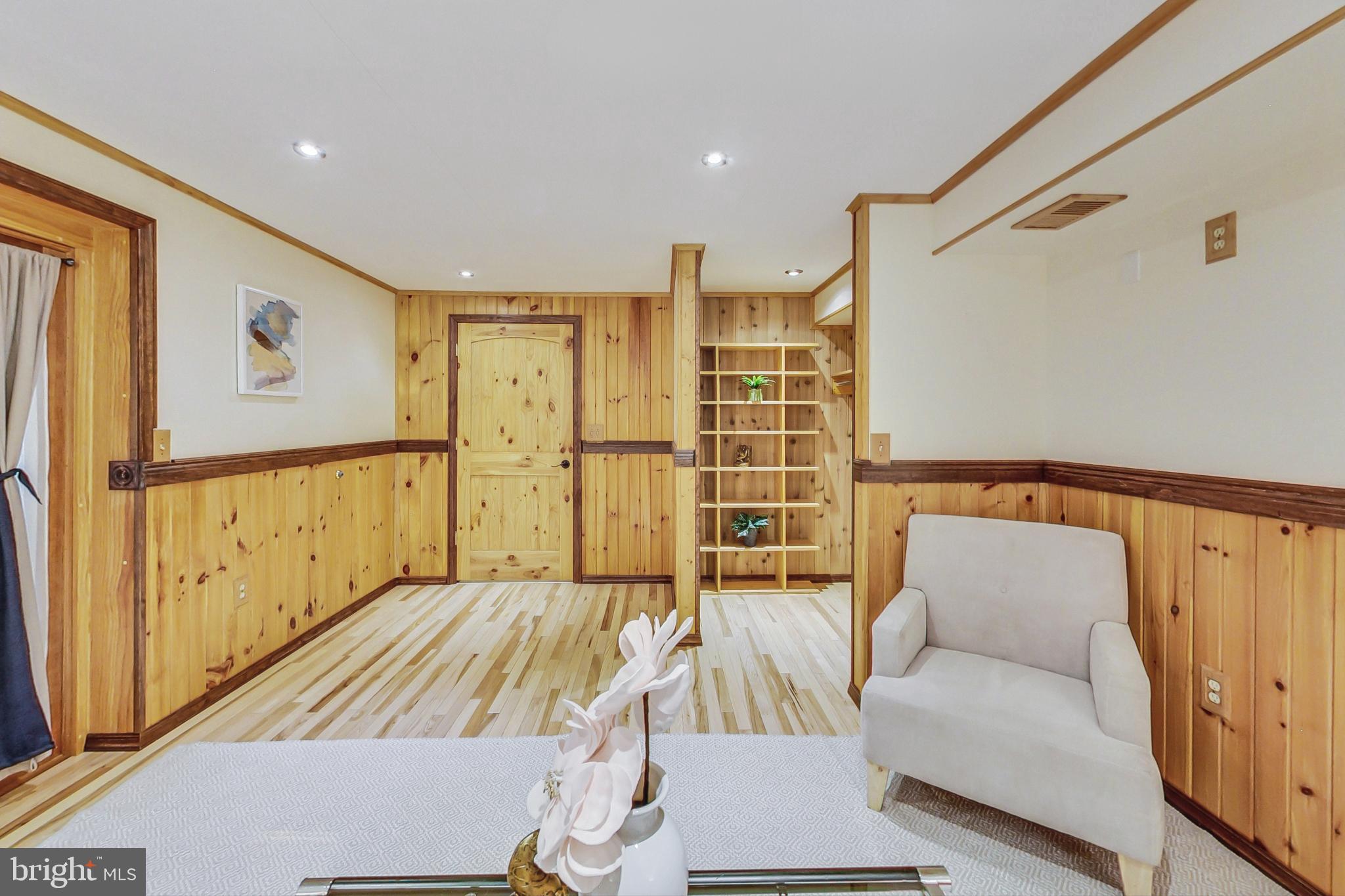 9300 Huntmaster Road Gaithersburg, MD 20882 - Photo 44 of 60