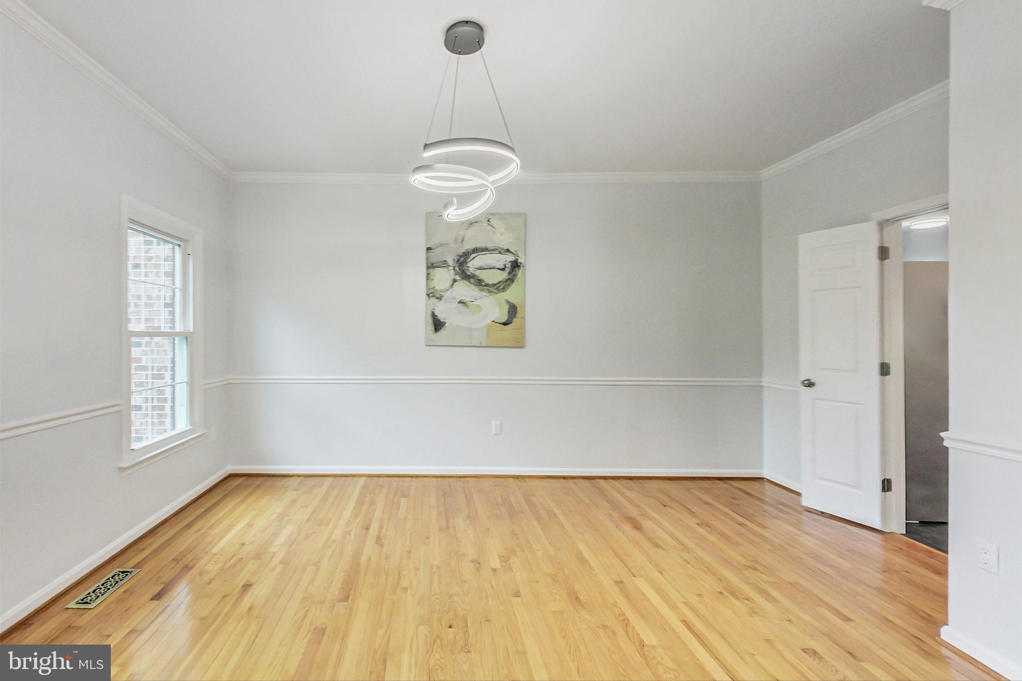 9300 Huntmaster Road Gaithersburg, MD 20882 - Photo 9 of 60