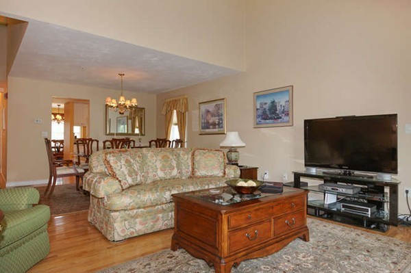 7 Strawberry Lane, Unit G Hudson, MA 01749 - Photo 8 of 28