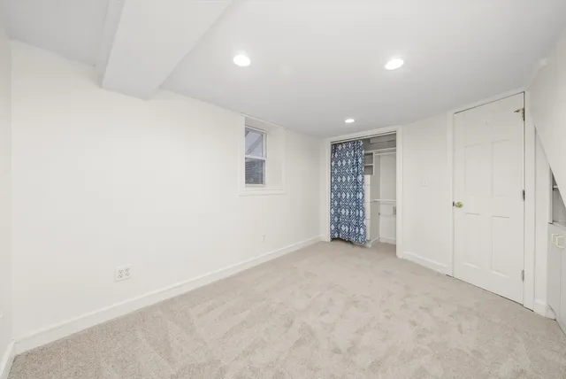 $2,290 | 2512 Salem Boulevard, Zion, IL 60099