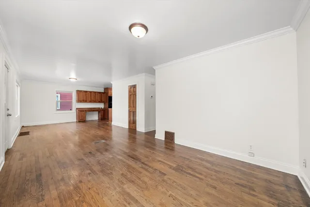 $2,290 | 2512 Salem Boulevard, Zion, IL 60099