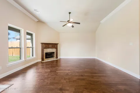 $255,000 | 244 Rosemary Place, Lafayette, LA 70508
