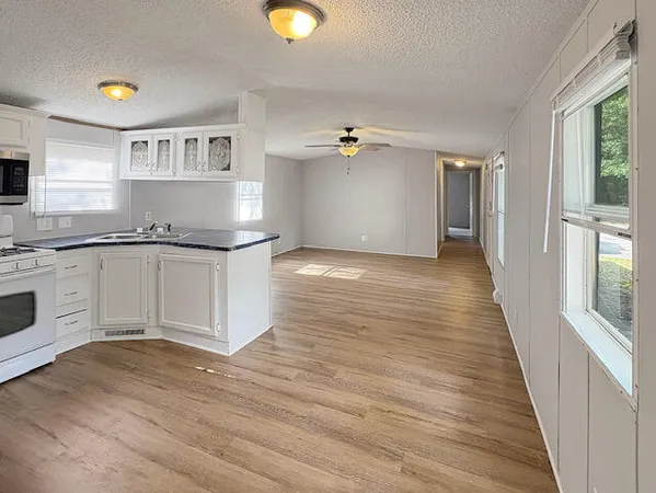 $45,000 | 20101 Tamarack Drive, Howard City, MI 49329