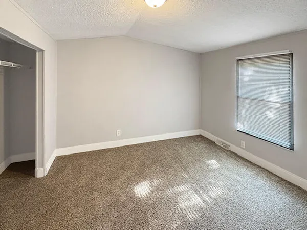 $45,000 | 20101 Tamarack Drive, Howard City, MI 49329