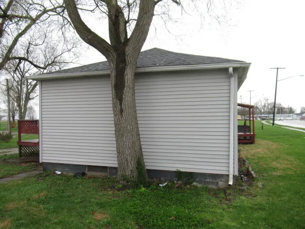 $49,900 | 1 Charles Drive, Rantoul, IL 61866