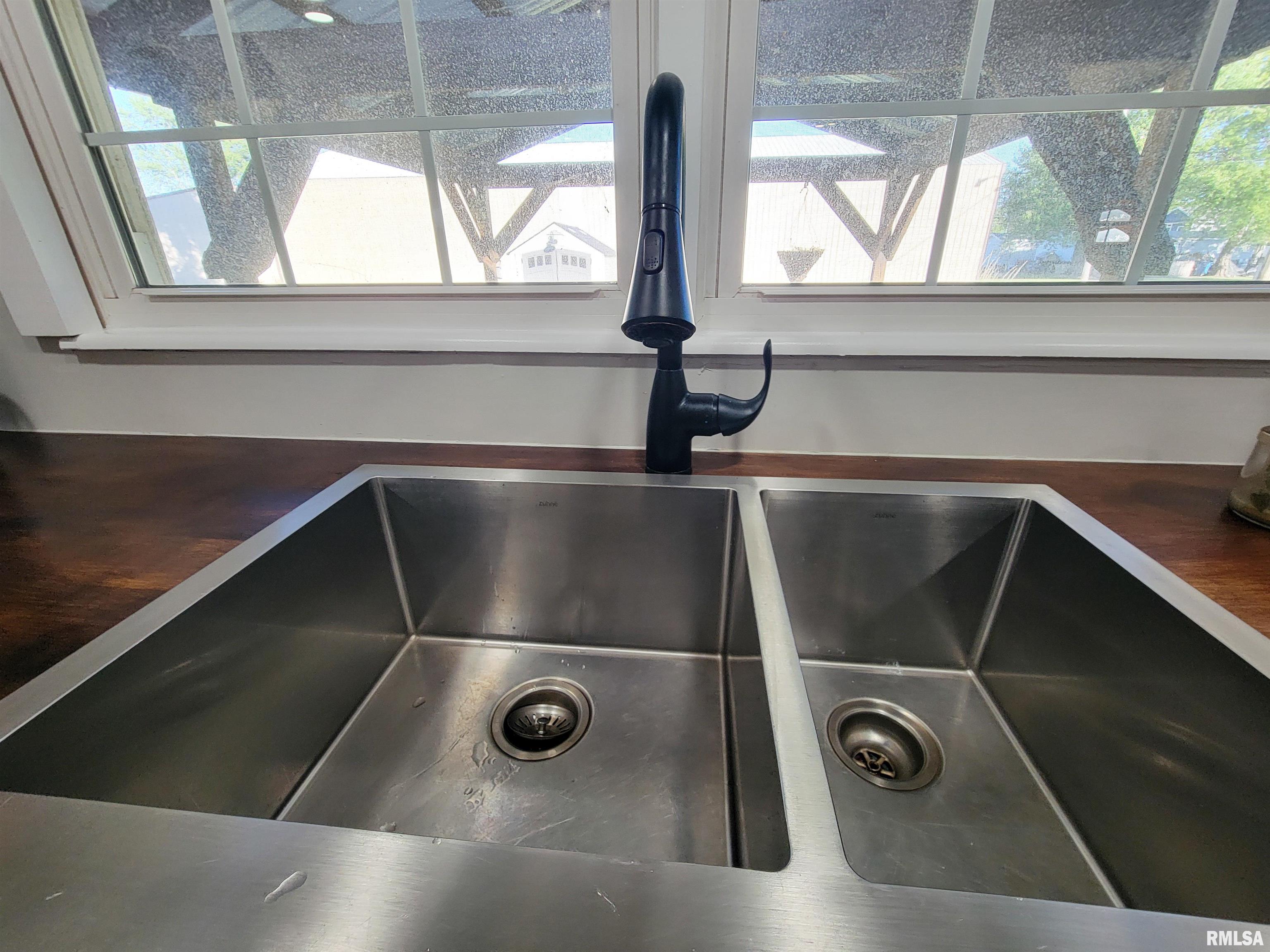 616 Seminary Street Flora, IL 62839 - Photo 23 of 86