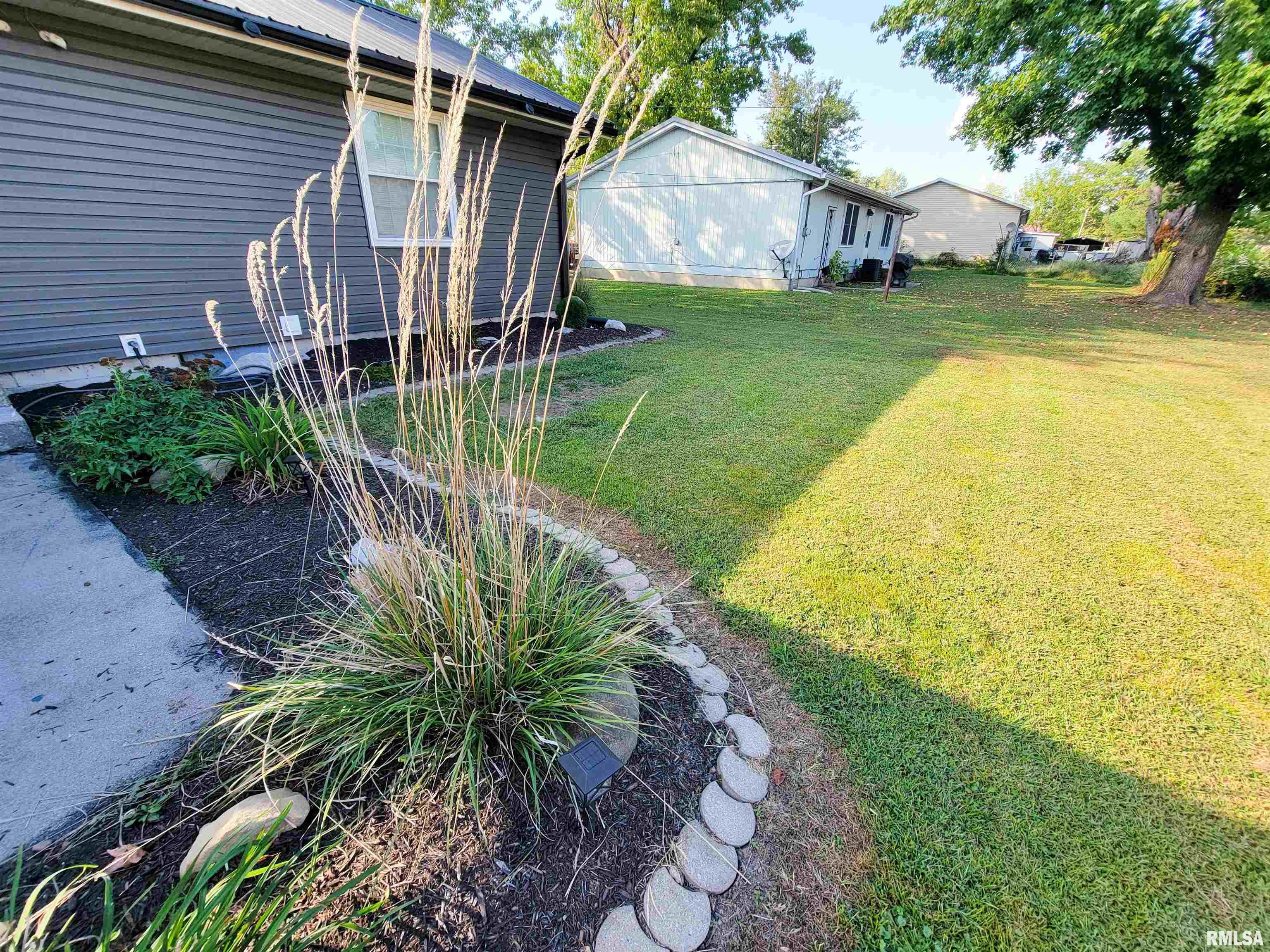 616 Seminary Street Flora, IL 62839 - Photo 69 of 86