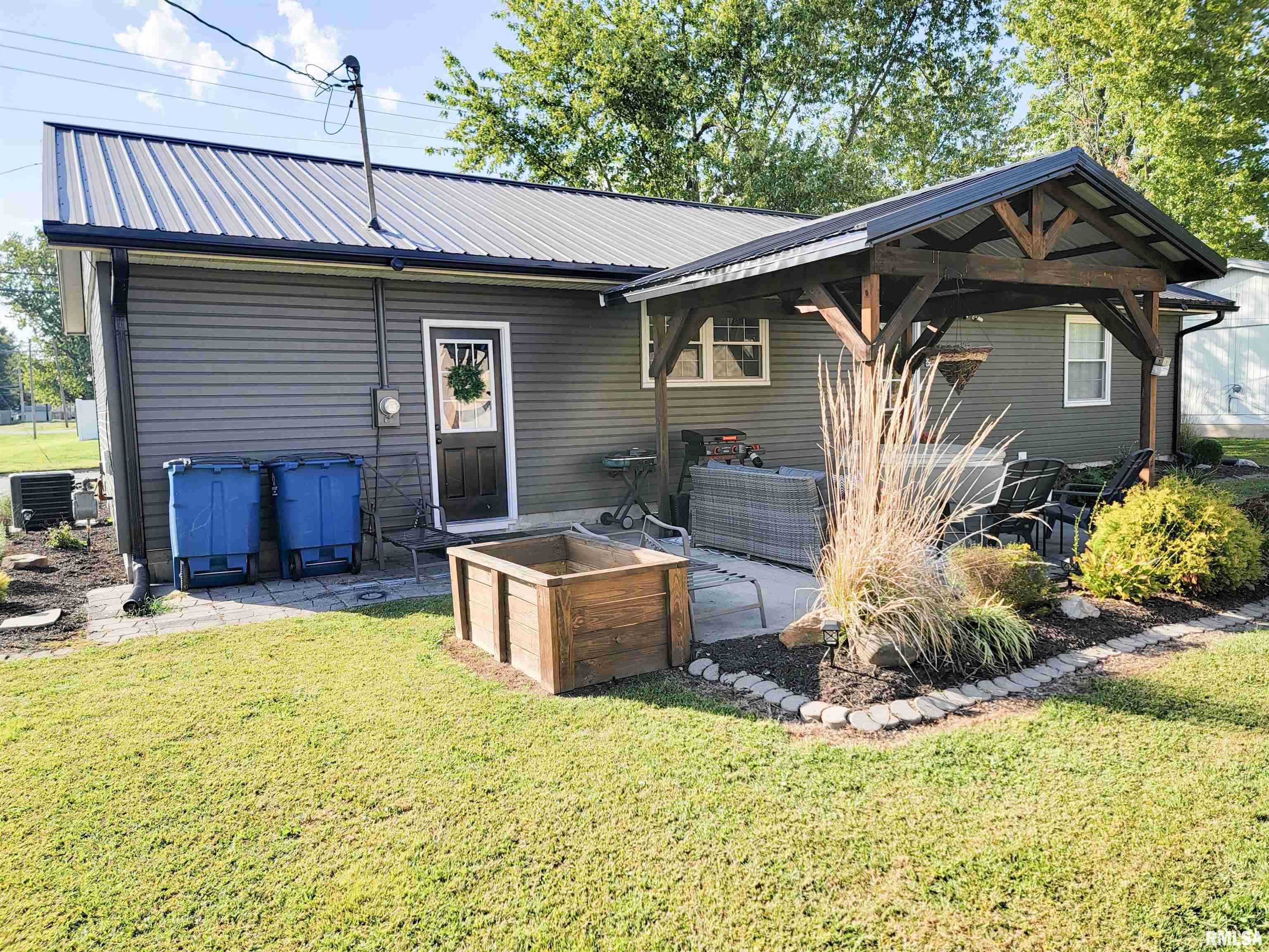 616 Seminary Street Flora, IL 62839 - Photo 78 of 86