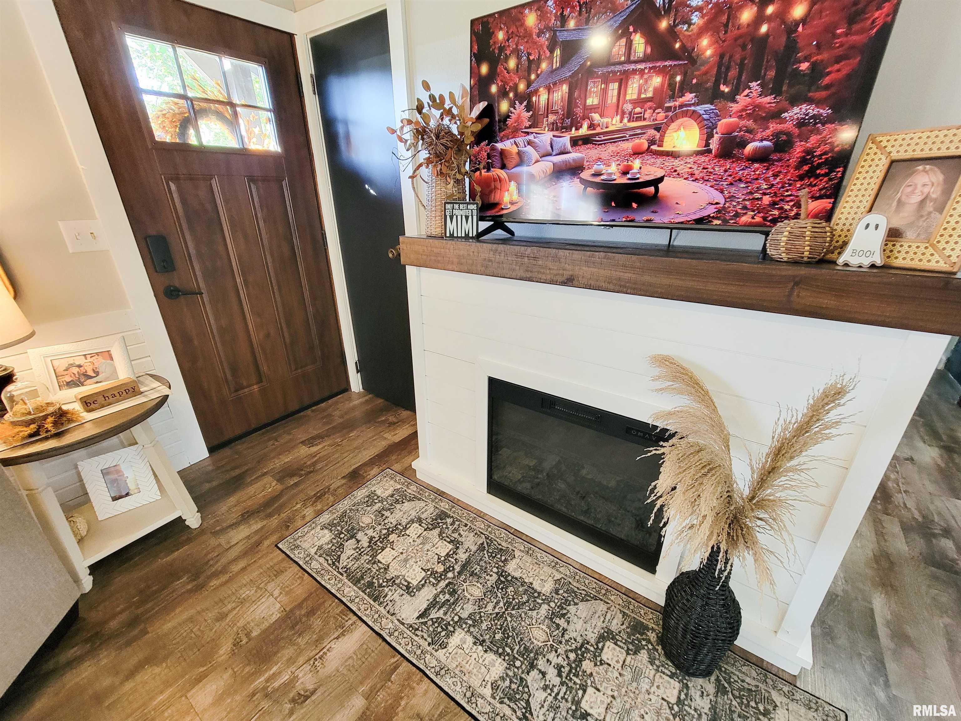 616 Seminary Street Flora, IL 62839 - Photo 9 of 86