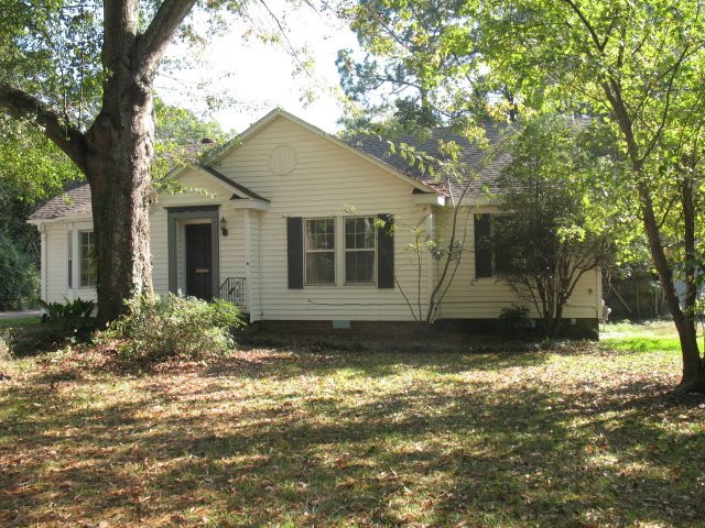 715 Meadowbrook Road Jackson, MS 39206 - Photo 2 of 39 Photo 2