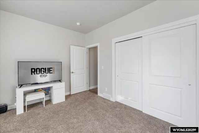 $895,000 | 4446 East 25th Street, Casper, WY 82609