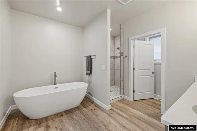 $895,000 | 4446 East 25th Street, Casper, WY 82609