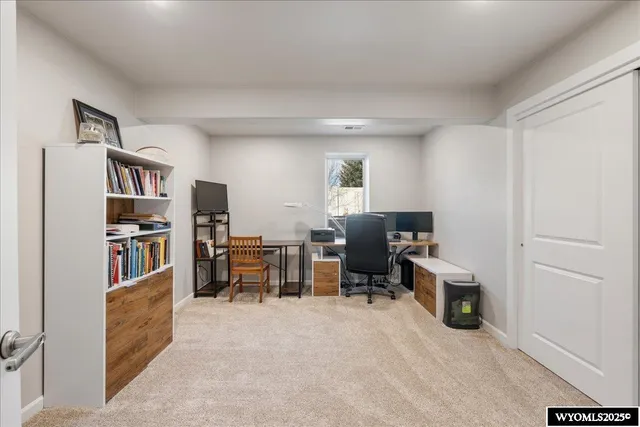 $895,000 | 4446 East 25th Street, Casper, WY 82609