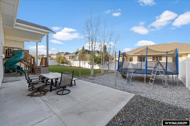 $895,000 | 4446 East 25th Street, Casper, WY 82609