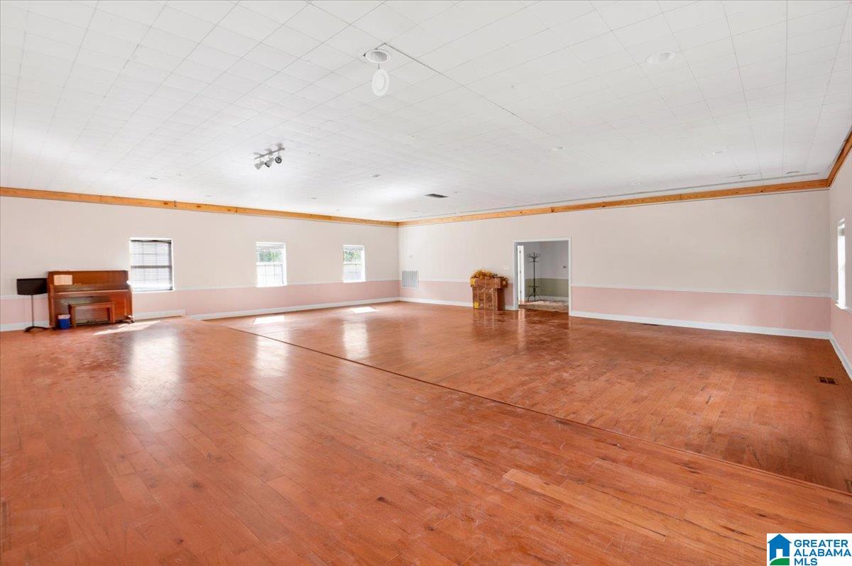 220 Burgett Road Oneonta, AL 35121 - Photo 7 of 21