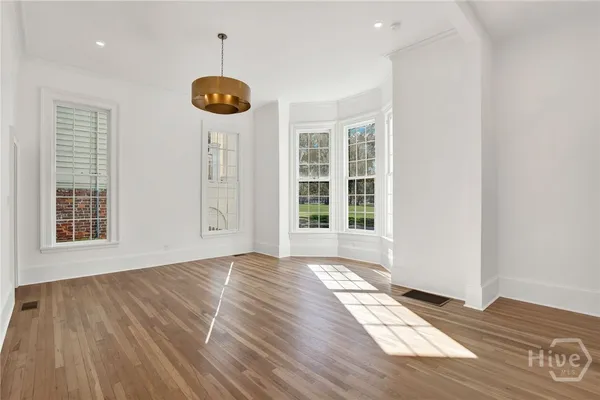 $2,800 | 804 Drayton Street, Unit 1, Savannah, GA 31401