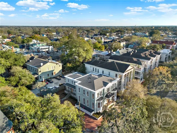 $2,800 | 804 Drayton Street, Unit 1, Savannah, GA 31401