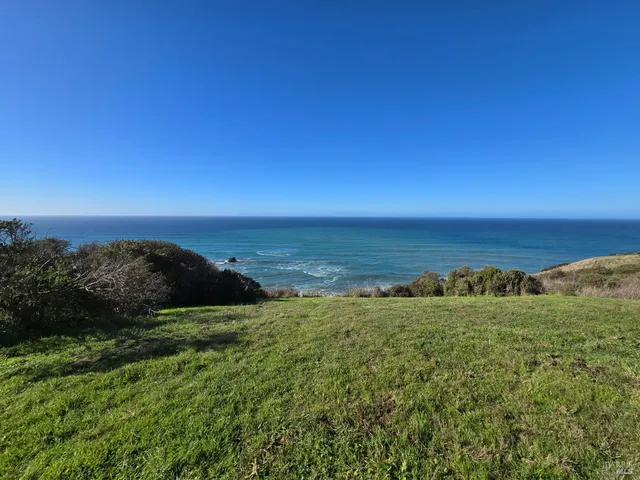 $1,680,000 | 14800 Navarro Way, Manchester, CA 95459