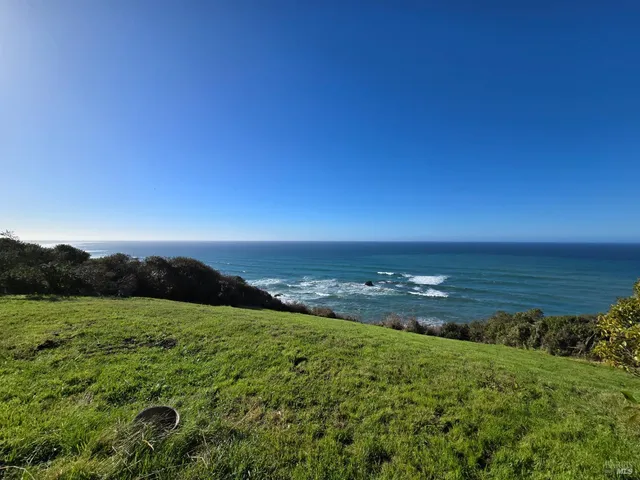 $1,680,000 | 14800 Navarro Way, Manchester, CA 95459