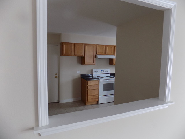 735 North Swift Road, Unit G2 Addison, IL 60101 - Photo 6 of 14