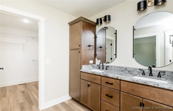$479,900 | 2427 Ridgewood Court, Unit LOT 908), Jeffersonville, IN 47130