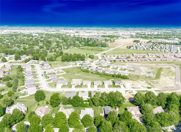 $479,900 | 2427 Ridgewood Court, Unit LOT 908), Jeffersonville, IN 47130